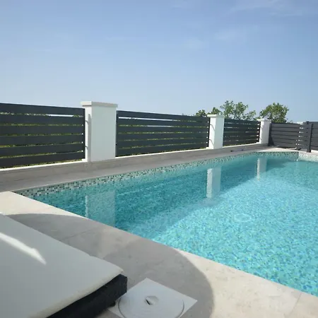 Villa Beautiful New House *